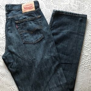 Levi’s 514 jeans